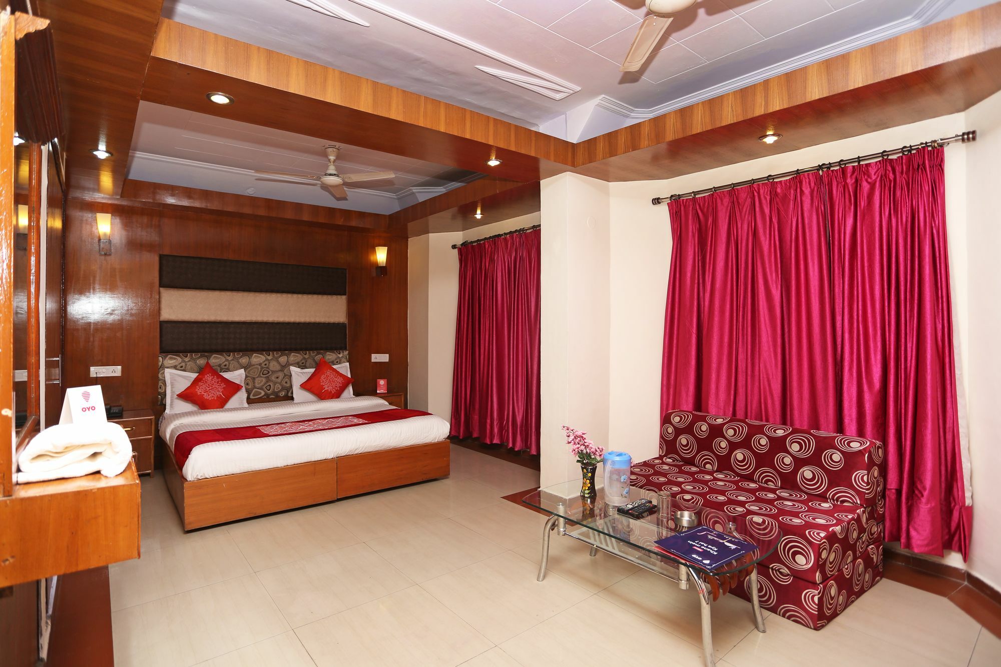 Oyo 8637 Shivam Hotel Masuri Exterior foto